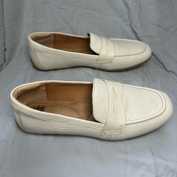 Sofft Women’s Leather Allie Penny Loafers Cream Leather Size 8M New - Picture 5 of 7